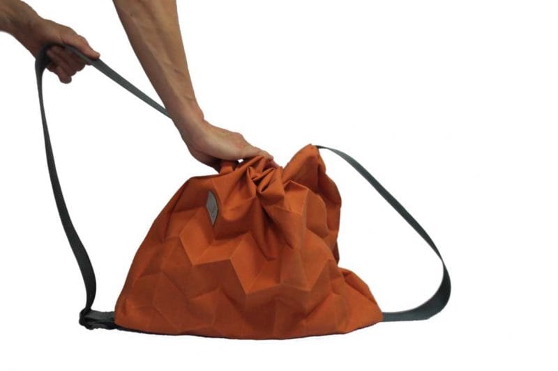 dryxx: Tasche - Shopper - Rucksack, hier die Tasche mit einem Handgriff zum Rucksack umgebaut. Farbe cotto